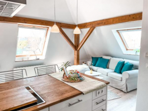 Stilvolle Dachgeschosswohnung in Düsternbrook, Kiel
